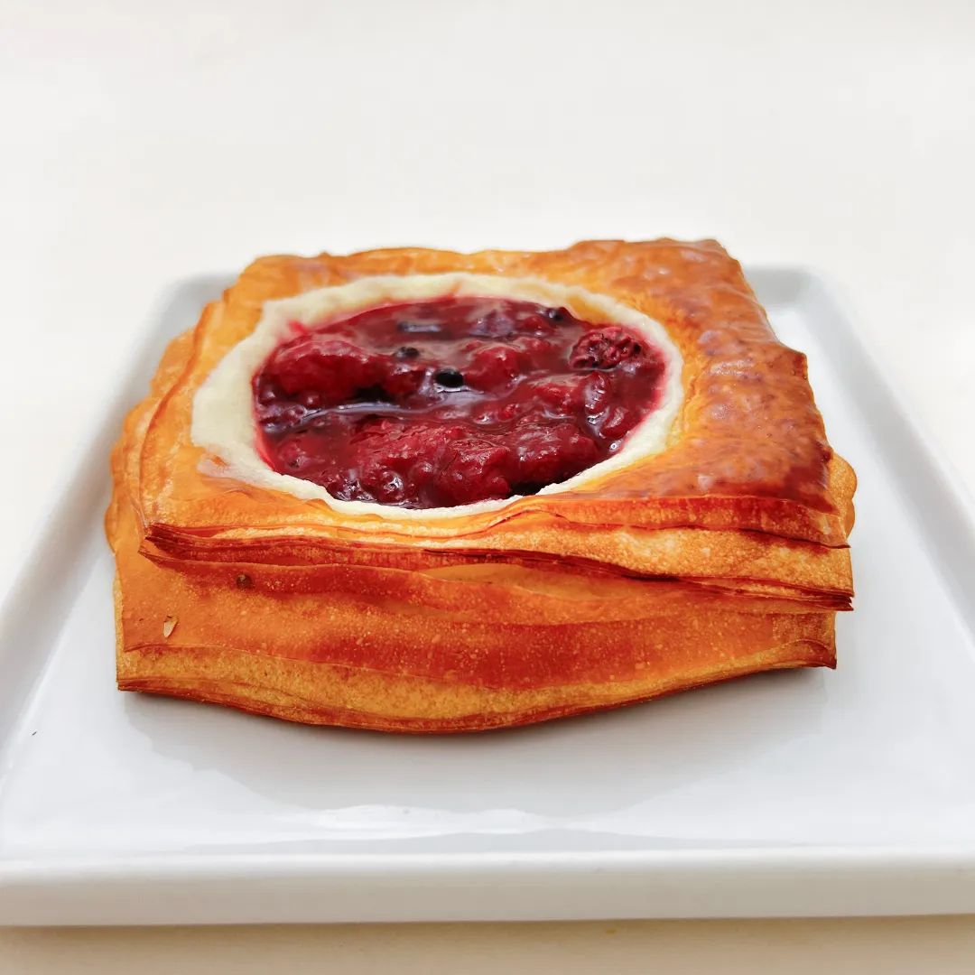 DANISH DE FRUTAS VERMELHAS