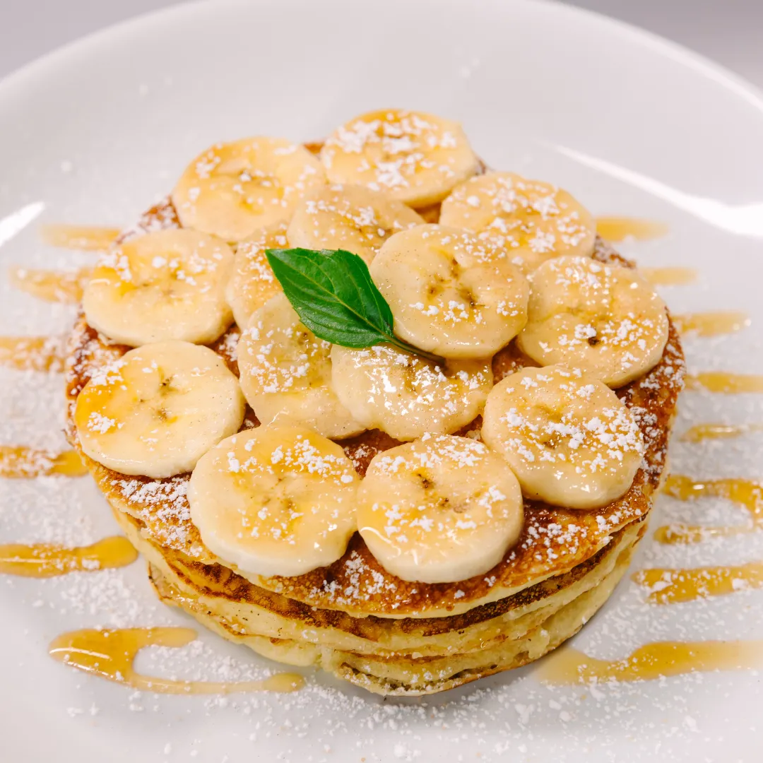 HONEY AND BANANA PANCAKES