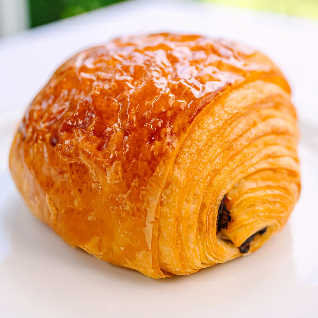 PAIN AU CHOCOLAT